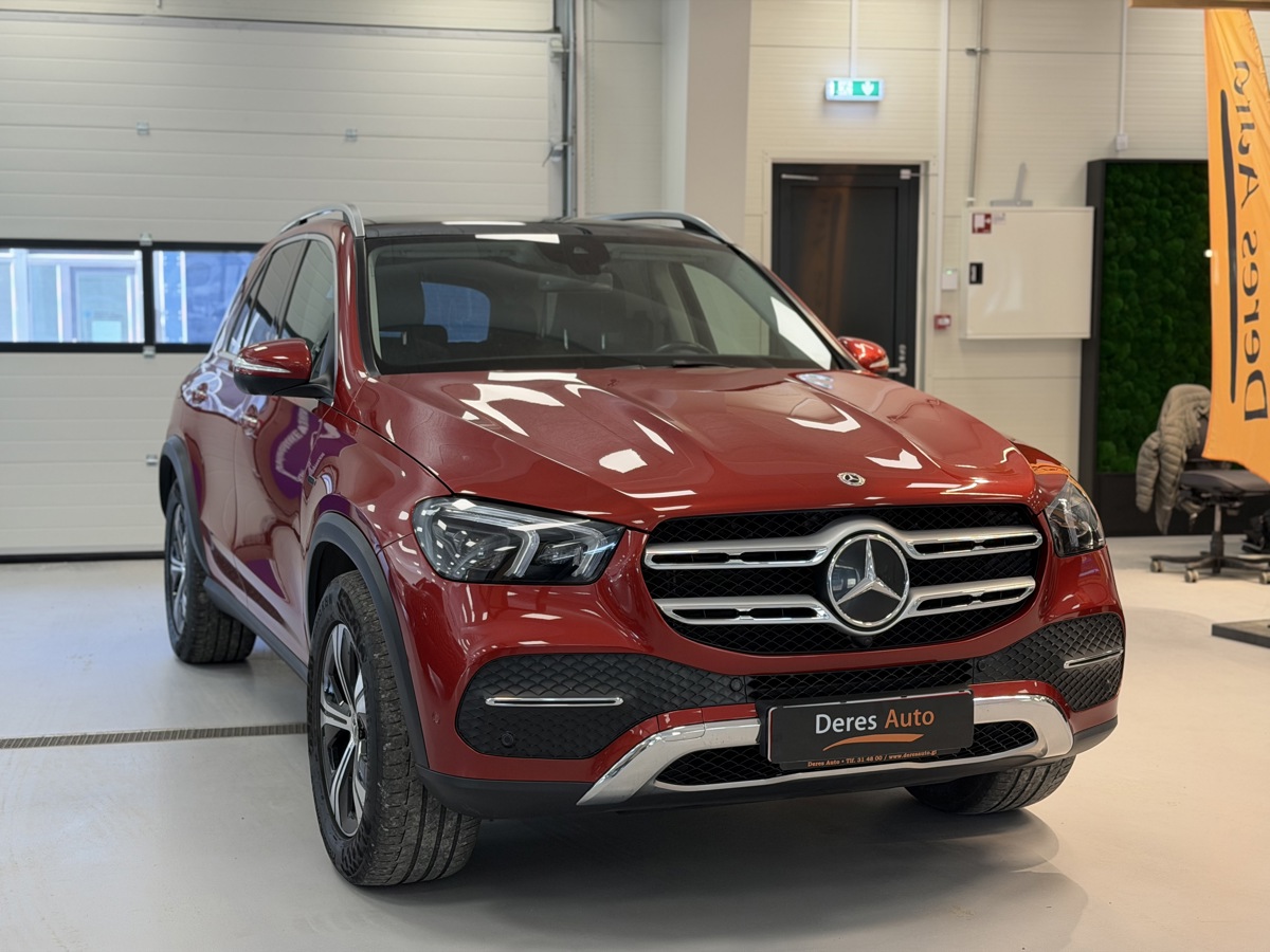 Mercedes-Benz GLE 350 de 4 Matic Hyacinth red 2