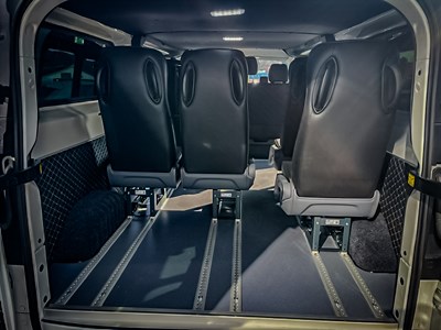 Maxus e-Deliver 7 minibus 5