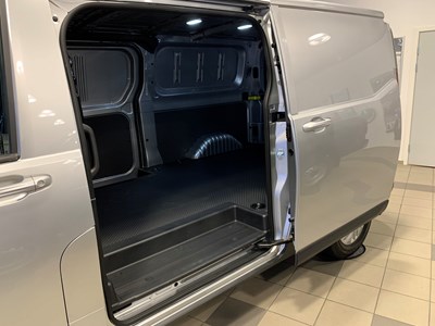 Maxus e-Deliver 7 3