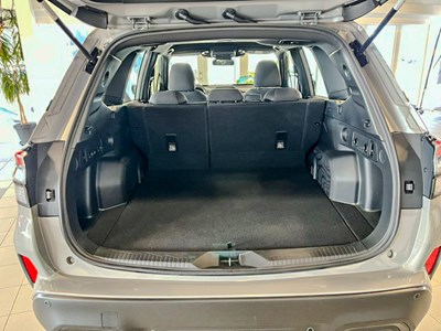 Subaru Forester 2.0 Adventure 4