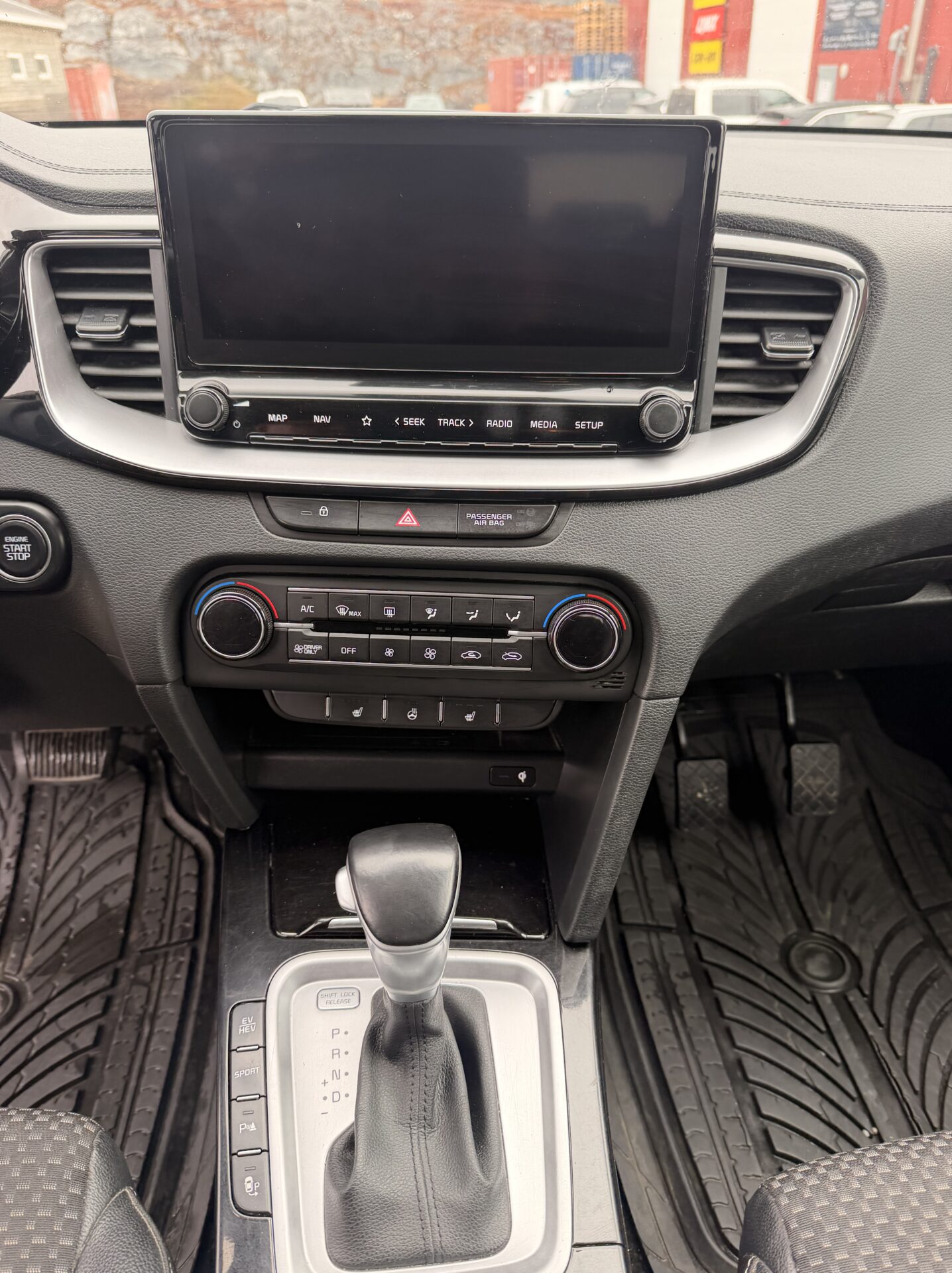 Kia ceed hybrid 1,6 4