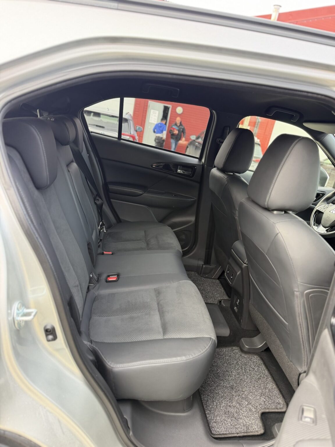 Mitsubishi Eclipse Cross PHEV 3